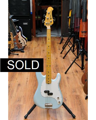 Music Man Cutlass Bass Diamond Blue